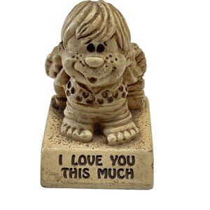 Paula 1973 "I Love You This‎ Much" Figurine Made In USA Vintage Collectible